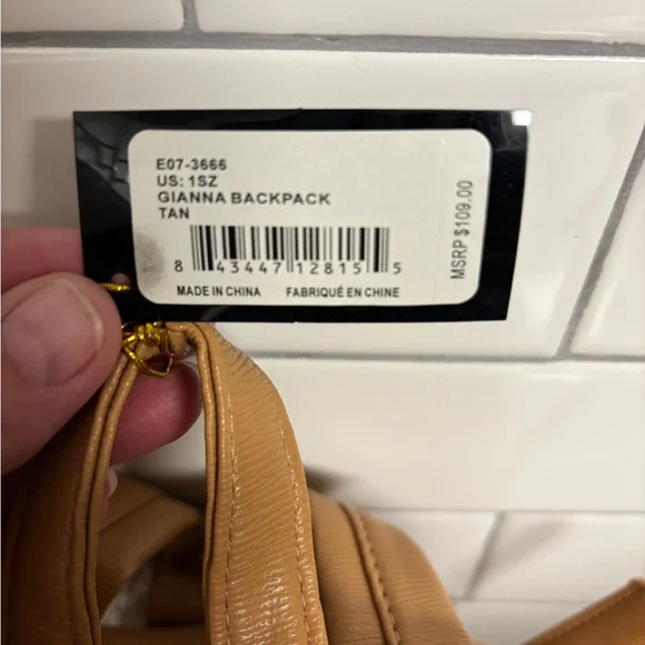 Bebe backpack & Badgley Mischa wallet. - Picture 3 of 11